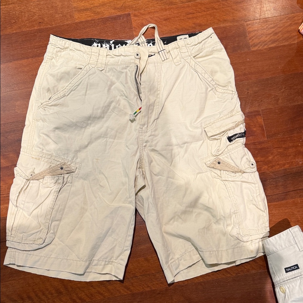 Men's Light Tan Cargo Shorts